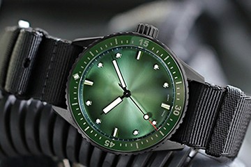 天津爱彼手表黄金表带维修